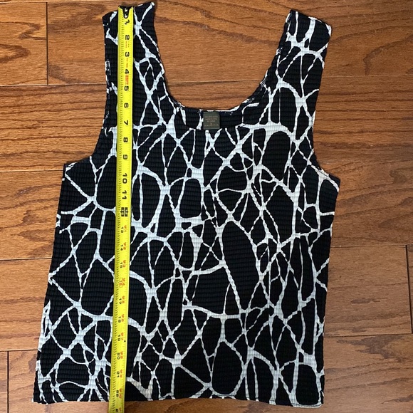 Sere Nade sheer jacket giraffe pattern black & white 1  button with tank large - Picture 13 of 14